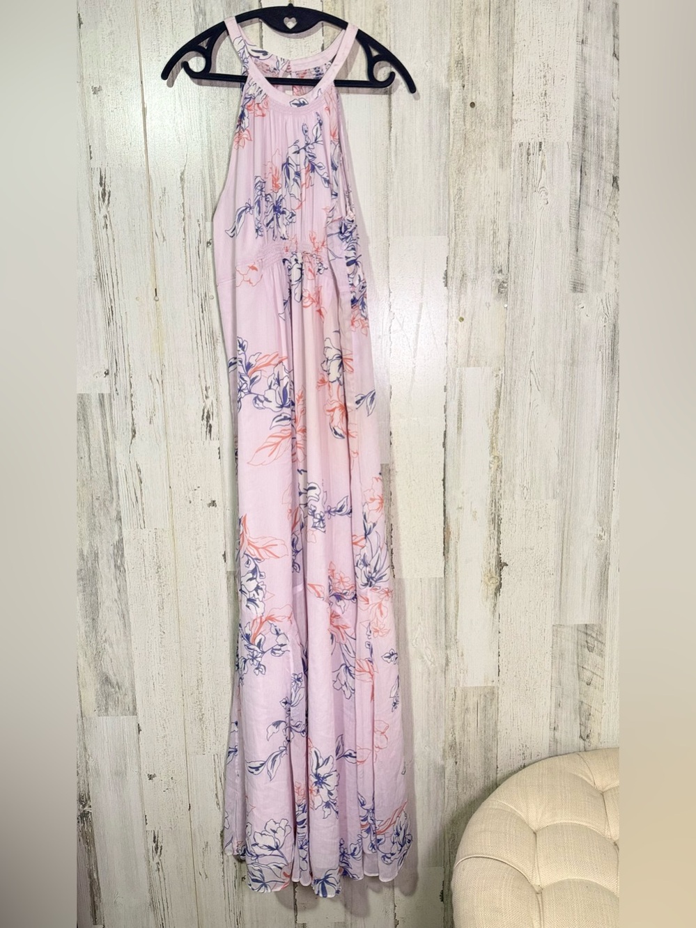 A Pea in the Pod Floral Halter Maxi Dress - Size M - Bohemian, maternity - Picture 3 of 12